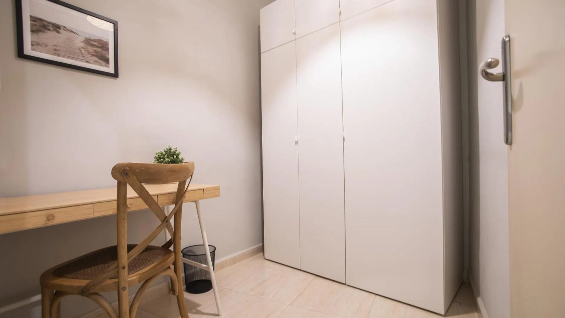 22Man1017- Cute Apartment In Sant Antoni Barcelona Spanyolország