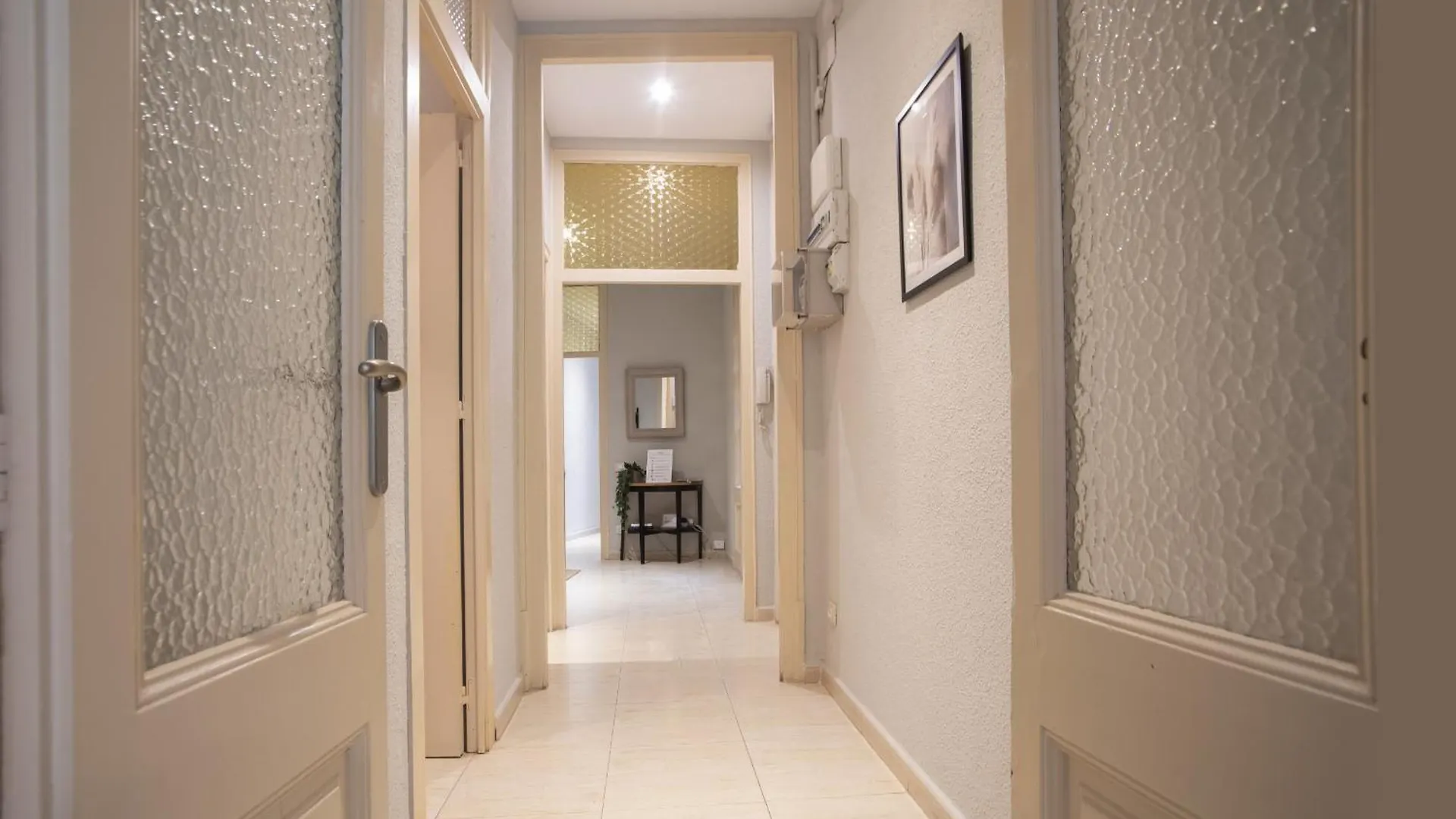22Man1017- Cute Apartment In Sant Antoni Barcelona Spanyolország